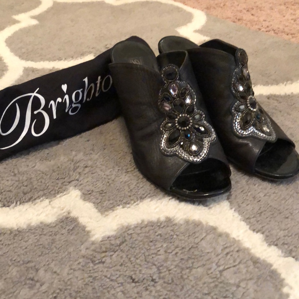 Brighton “Renae” leather slide high heels 8M